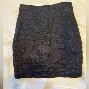 Elegant‎ Express Black Animal Print Pencil Skirt